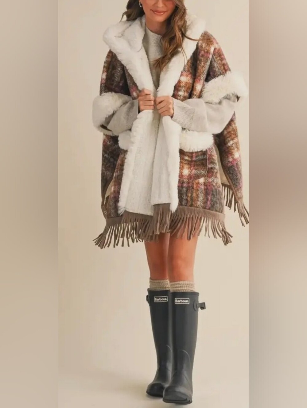 Klesis Plaid Fringe Faux Fur Hooded Poncho Multicolor Size O/S - Picture 2 of 13